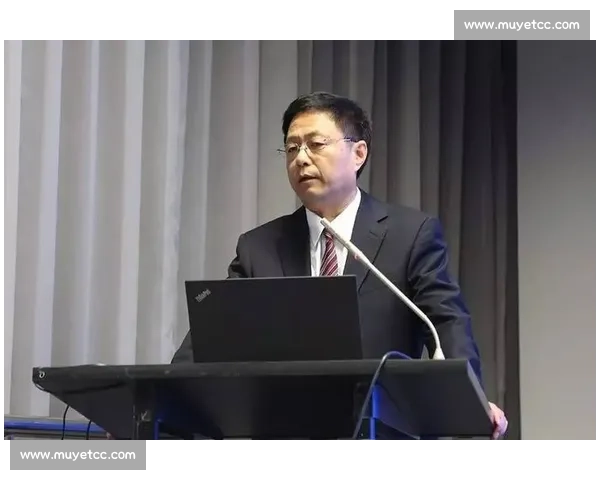 聚焦足球比赛多线路运营模式创新与实战策略解析全景深度观察报告