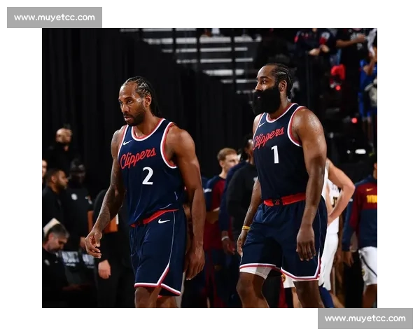 NBA比赛实时比分更新 最新赛况快报与精彩瞬间分析