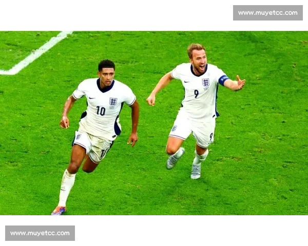 欧洲杯足球赛历届经典赛事回顾与精彩瞬间盘点 - 副本 (3) 欧洲杯足球赛历届经典赛事回顾与精彩瞬间盘点 - 副本 (3)